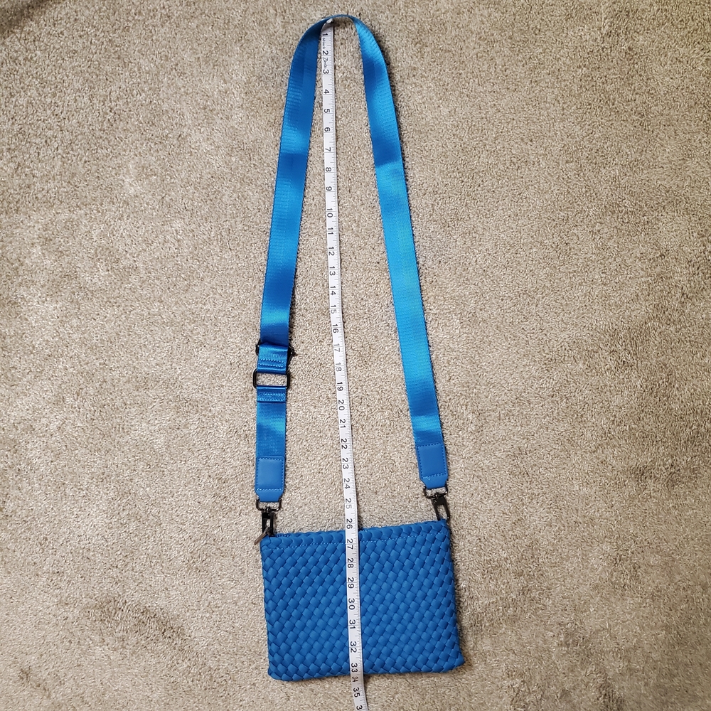 Sol and Selene Blue Woven Neoprene Crossbody Bag NWOT Cobalt Travel - Picture 8 of 11